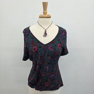 Daytrip Womens Floral Print Crinkle Top Size S Dark Gray V-Neck Short Sleeve